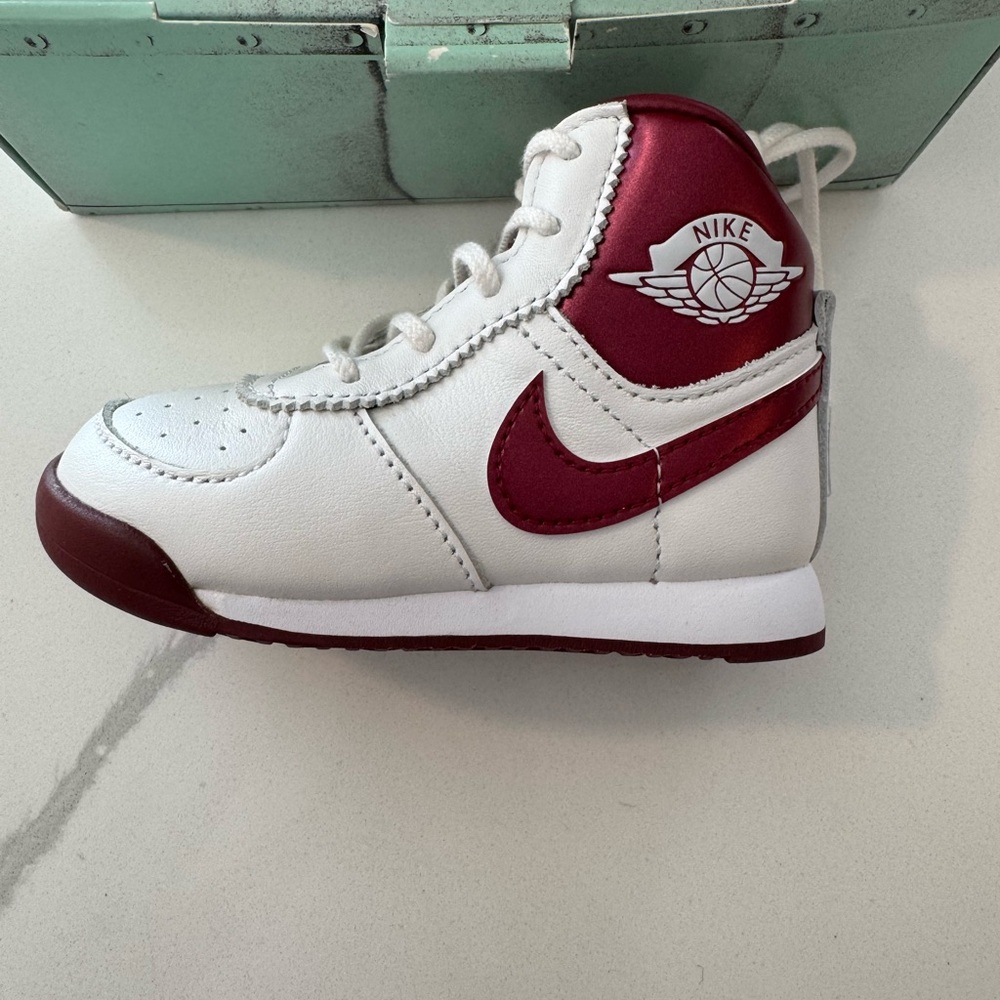 EUC! Nike Jordan Baby Jordan, sz 5c - Picture 4 of 9